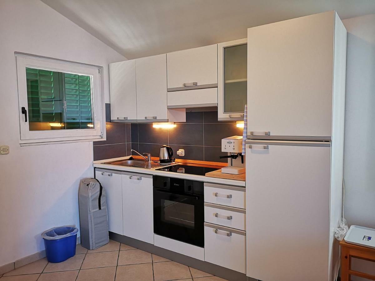 Apartmani Labud ซูโกชัน ภายนอก รูปภาพ